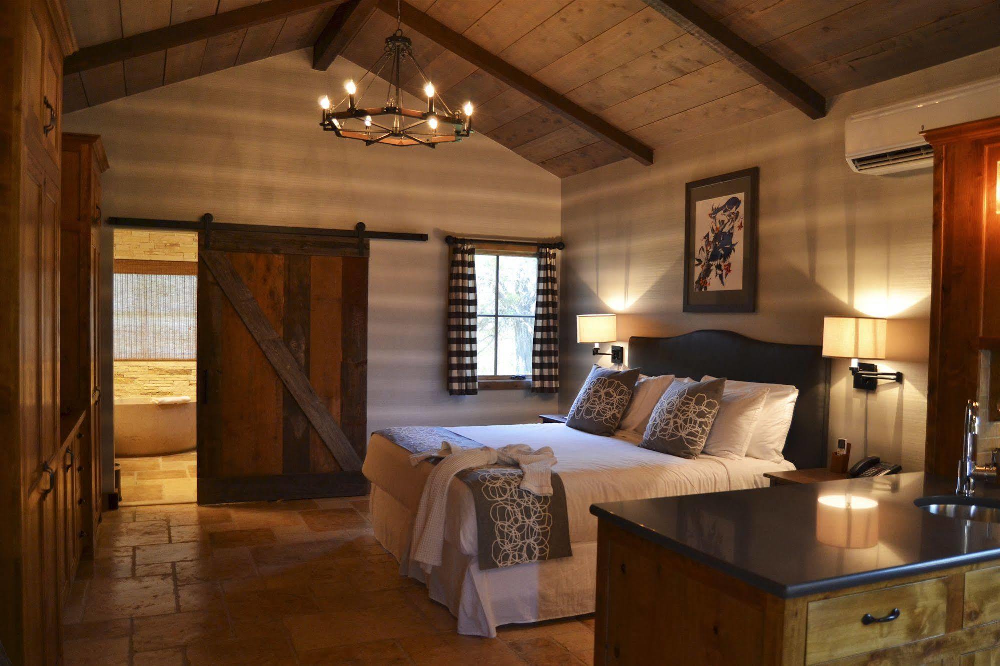 Camp Lucy Dripping Springs Exterior foto